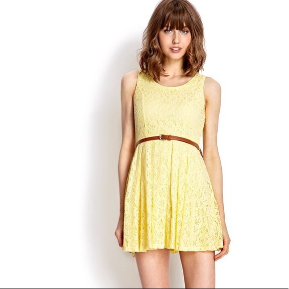 Sleeveless Spring Yellow Lace Skater Sundress - Picture 3 of 6